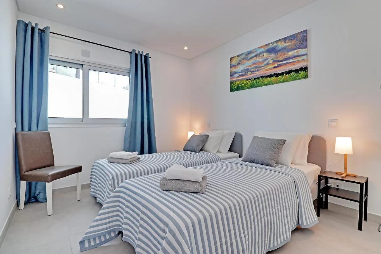 Ocean Chic By The Beach Albufeira Apartment